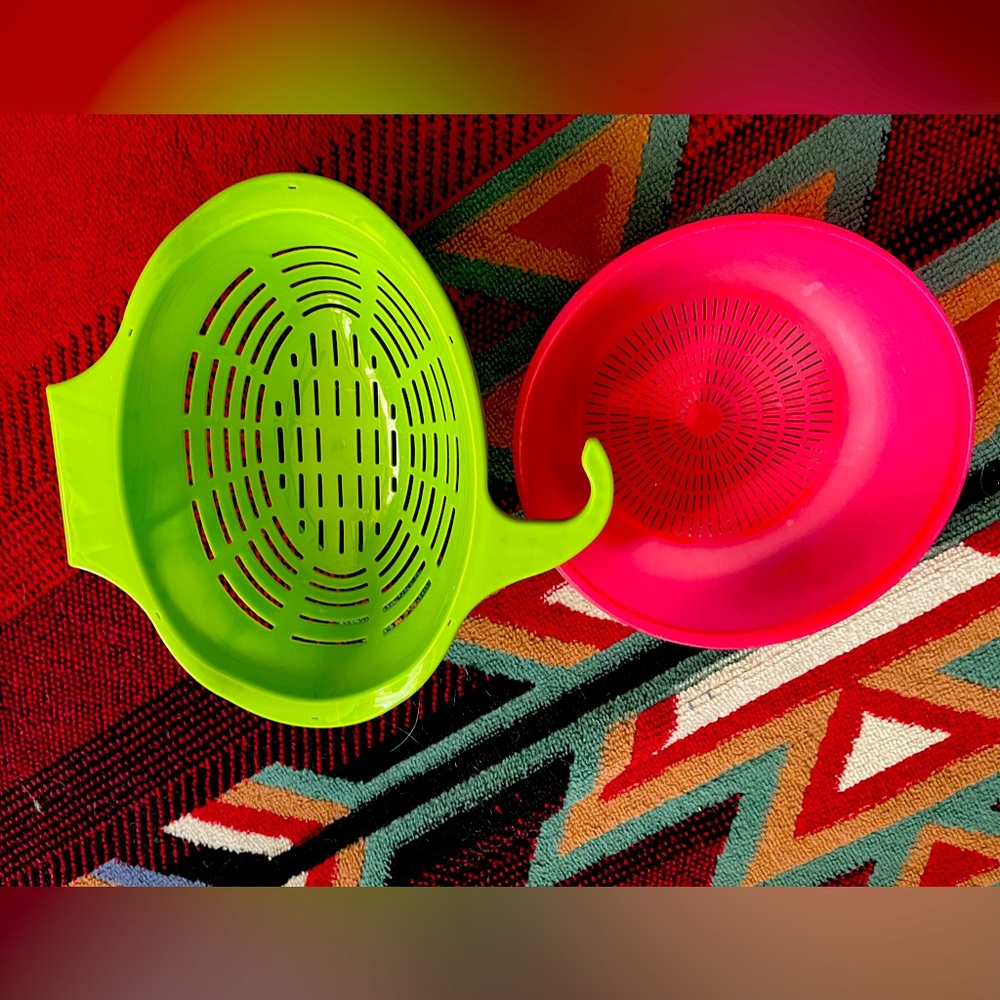 Set of 2 strainers